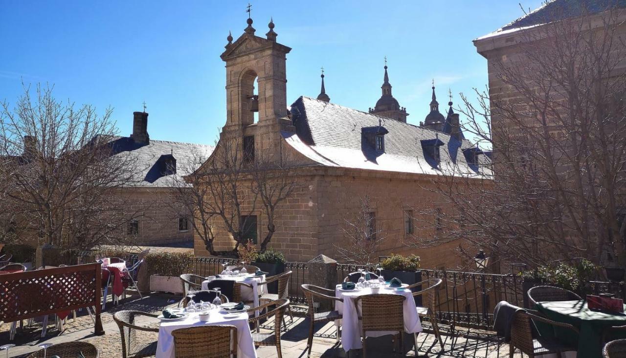 Apartamento En Centro Historico De San Lorenzo De El Escorial San Lorenzo de El Escorial Exterior foto